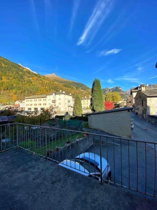 Casa Lalla Affittasi Nel Centro Di Poschiavo Extérieur photo