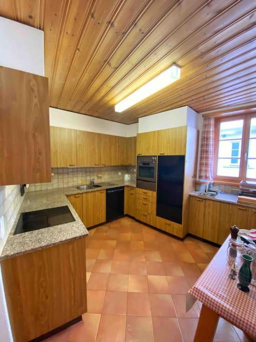 Casa Lalla Affittasi Nel Centro Di Poschiavo Extérieur photo